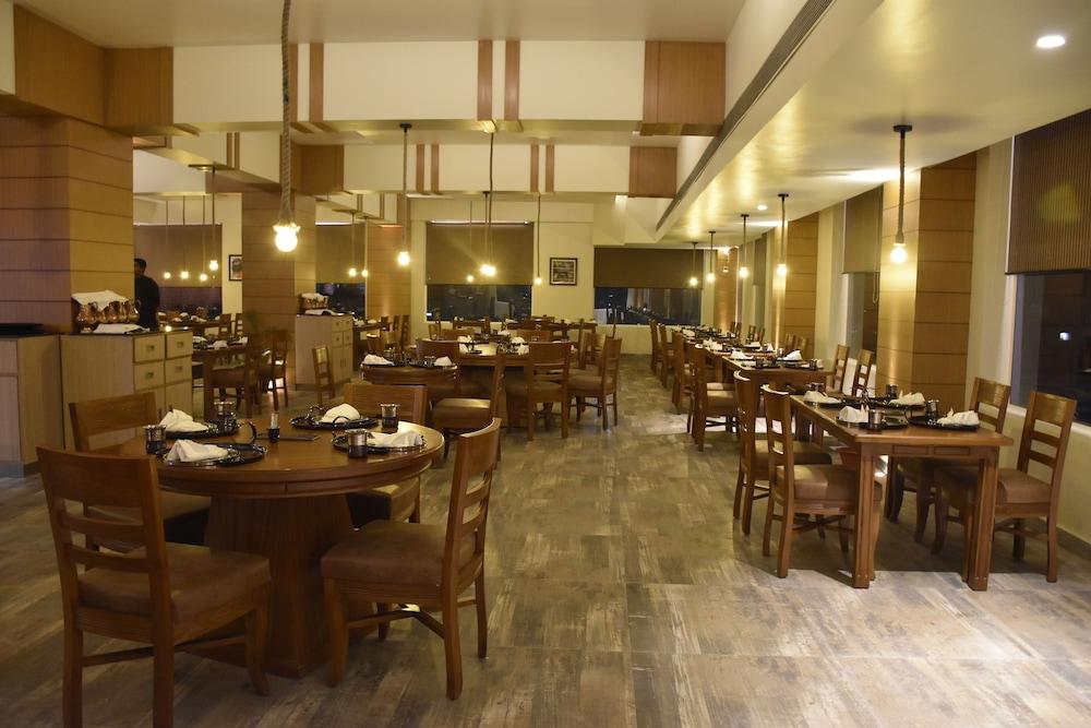 Hotel Lemon Tree Premier, Patna Patna  Exterior foto